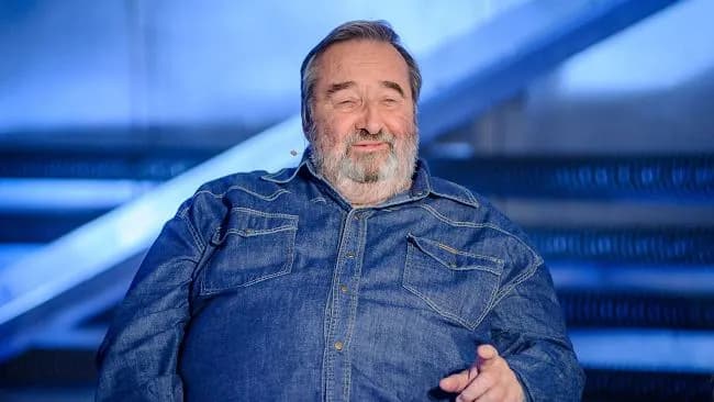 Krzysztof Kowalewski: Niezapomniane role i wpływ na polski teatr